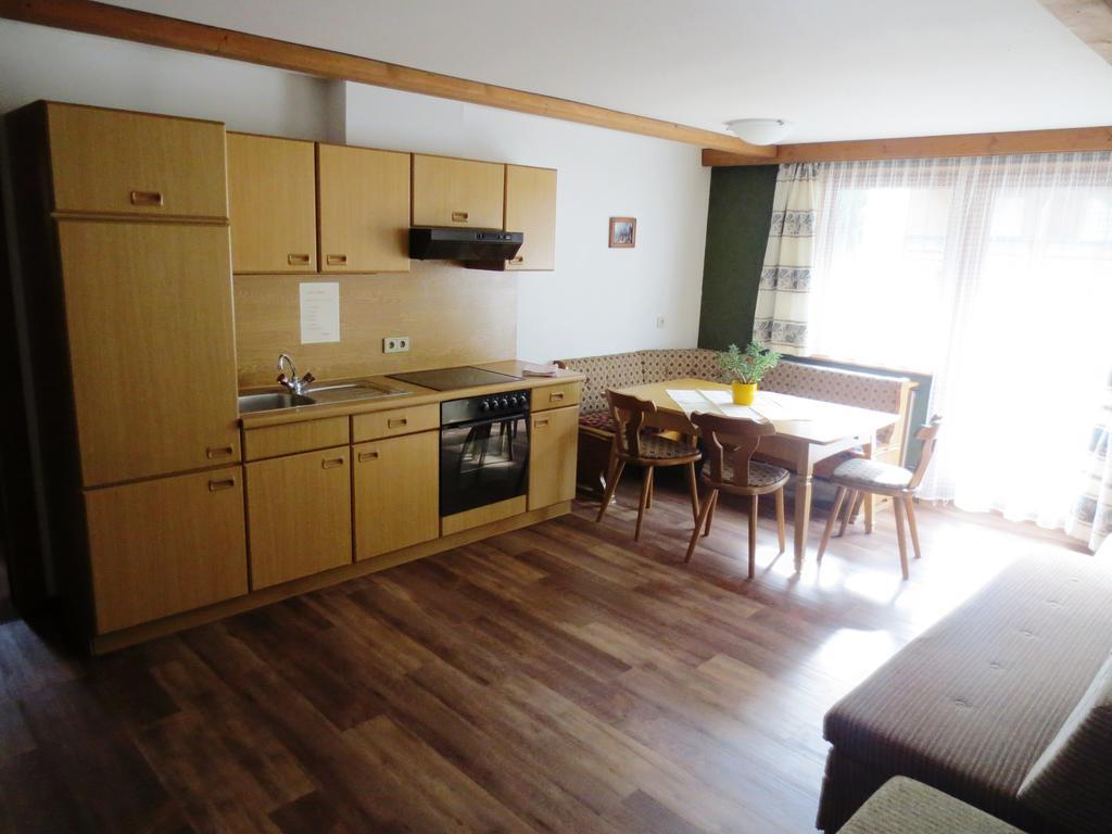 Апартаменты Wolke7 Family First Санкт-Антон-ам-Арльберг Номер фото